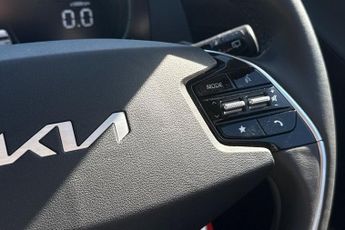 KIA NIRO 1.6h GDi 2 SUV 5dr Petrol Hybrid DCT Euro 6 (s/s) (139 bhp) Reve