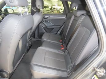 AUDI Q3 1.5 TFSI CoD 35 Black Edition SUV 5dr Petrol S Tronic Euro 6 (s/