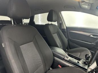 HYUNDAI I40 1.7 CRDi Style Estate 5dr Diesel Auto Euro 5 (136 ps)