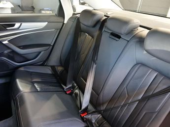 AUDI A6 SALOON 2.0 TDI 40 Sport Saloon 4dr Diesel S Tronic Euro 6 (s/s) (204 ps