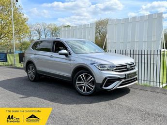 Volkswagen Tiguan 1.5 TSI Elegance SUV 5dr Petrol DSG Euro 6 (s/s) (150 ps)