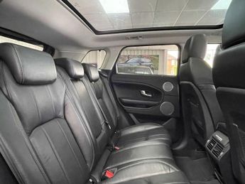 LAND ROVER RANGE ROVER EVOQUE 2.0 TD4 SE Tech SUV 5dr Diesel Auto 4WD Euro 6 (s/s) (180 ps)