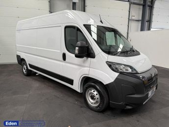 Peugeot Boxer 2.2 BlueHDi 335 Professional Panel Van 5dr Diesel Manual L3 H2 E
