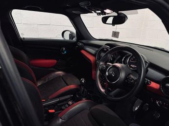 MINI HATCH 1.5 Cooper Hatchback 5dr Petrol Manual Euro 6 (s/s) (136 ps)