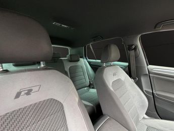 VOLKSWAGEN GOLF 2.0 TDI R-Line Hatchback 5dr Diesel DSG Euro 6 (s/s) (150 ps)