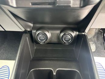 SUZUKI SWIFT 1.2 Dualjet MHEV SZ3 Hatchback 5dr Petrol Hybrid Manual Euro 6 (