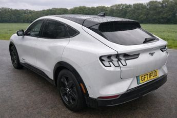 FORD MUSTANG MACH-E Extended Range 91kWh SUV 5dr Electric Automatic (294 ps)