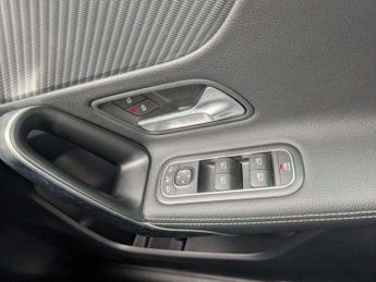 MERCEDES-BENZ A CLASS 1.3 A200h MHEV Sport (Executive) Saloon 4dr Petrol Hybrid 7G-DCT