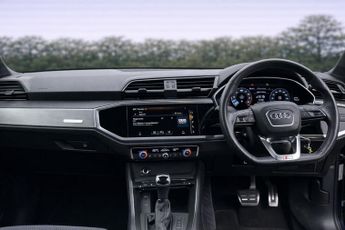 AUDI Q3 1.5 TFSI CoD 35 S line SUV 5dr Petrol S Tronic Euro 6 (s/s) (150