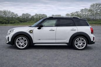 MINI COUNTRYMAN 1.5 10kWh Cooper SE Exclusive SUV 5dr Petrol Plug-in Hybrid Auto