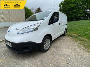 Nissan NV200 Acenta Panel Van 5dr Electric Auto SWB (Rapid Plus) (109 ps)