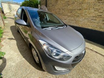 HYUNDAI I30 1.6 Active Hatchback 5dr Petrol Auto Euro 5 (120 ps)