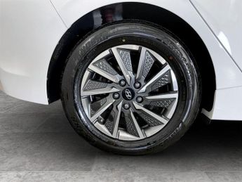 HYUNDAI IONIQ 38.3kWh Premium SE Hatchback 5dr Electric Auto (136 ps)