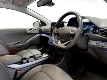 HYUNDAI IONIQ 38.3kWh Premium SE Hatchback 5dr Electric Auto (136 ps)