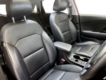 KIA NIRO 1.6 GDi 4 SUV 5dr Petrol Hybrid DCT Euro 6 (s/s) (139 bhp)