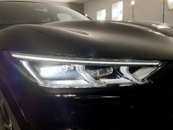 FORD MUSTANG MACH-E Standard Range 70kWh SUV 5dr Electric Automatic AWD (269 ps)