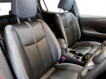 NISSAN LEAF 39kWh Tekna Hatchback 5dr Electric Auto (150 ps)