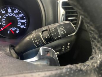 KIA SPORTAGE 1.6 T-GDi GT-Line SUV 5dr Petrol DCT AWD Euro 6 (174 bhp)
