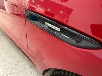 JAGUAR F-PACE 2.0 P300 R-Sport SUV 5dr Petrol Auto AWD Euro 6 (s/s) (300 ps)