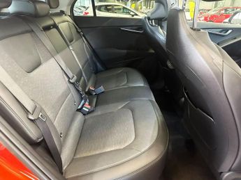 KIA NIRO 64.8kWh 4 SUV 5dr Electric Auto (201 bhp)