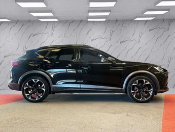 CUPRA FORMENTOR 1.4 eHybrid 12.8kWh V2 SUV 5dr Petrol Plug-in Hybrid DSG Euro 6 