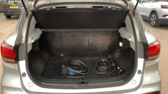 MG MG ZS 51.1kWh Trophy Connect SUV 5dr Electric Auto (176 ps)