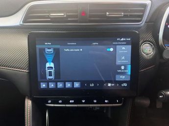 MG MG ZS 51.1kWh Trophy Connect SUV 5dr Electric Auto (176 ps)