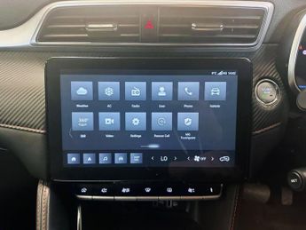 MG MG ZS 51.1kWh Trophy Connect SUV 5dr Electric Auto (176 ps)