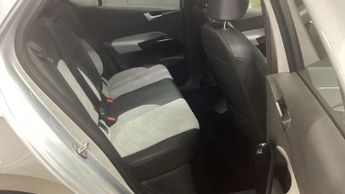VOLKSWAGEN ID.3 Pro Performance 58kWh Family Hatchback 5dr Electric Auto (204 ps
