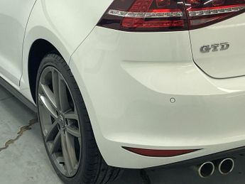 VOLKSWAGEN GOLF 2.0 TDI BlueMotion Tech GTD Hatchback 5dr Diesel Manual Euro 6 (
