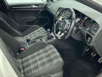 VOLKSWAGEN GOLF 2.0 TDI BlueMotion Tech GTD Hatchback 5dr Diesel Manual Euro 6 (