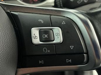 VOLKSWAGEN GOLF 2.0 TDI BlueMotion Tech GTD Hatchback 5dr Diesel Manual Euro 6 (
