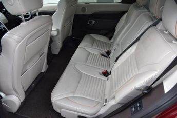 LAND ROVER DISCOVERY 2.0 SD4 HSE SUV 5dr Diesel Auto 4WD Euro 6 (s/s) (240 ps)