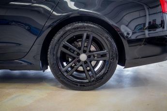 AUDI A6 SALOON 2.0 TDI S line Saloon 4dr Diesel Multitronic Euro 5 (s/s) (177 p