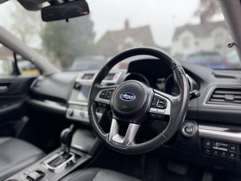 SUBARU OUTBACK 2.5i SE Premium Estate 5dr Petrol Lineartronic 4WD Euro 6 (s/s) 