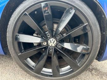 VOLKSWAGEN SCIROCCO 2.0 TDI R-Line Black Edition Hatchback 3dr Diesel DSG Euro 6 (s/