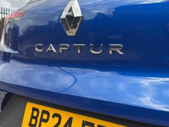 RENAULT CAPTUR 1.6 E-TECH techno SUV 5dr Petrol Hybrid Auto Euro 6 (s/s) (145 p