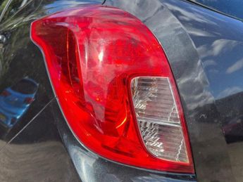 VAUXHALL MOKKA 1.4i Turbo SE SUV 5dr Petrol Auto 2WD Euro 6 (140 ps)