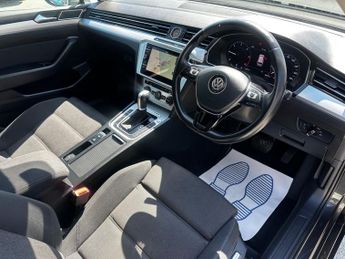 VOLKSWAGEN PASSAT 2.0 TDI SE Business Estate 5dr Diesel DSG Euro 6 (s/s) (150 ps)