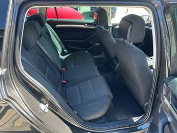 VOLKSWAGEN PASSAT 2.0 TDI SE Business Estate 5dr Diesel DSG Euro 6 (s/s) (150 ps)
