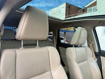 HONDA CR-V 2.2 i-DTEC EX SUV 5dr Diesel Auto 4WD Euro 5 (150 ps)