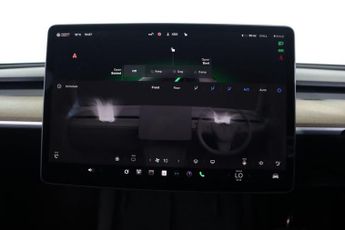TESLA MODEL Y Auto RWD 5dr