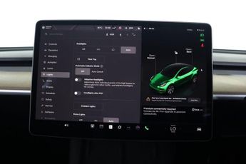 TESLA MODEL Y Auto RWD 5dr