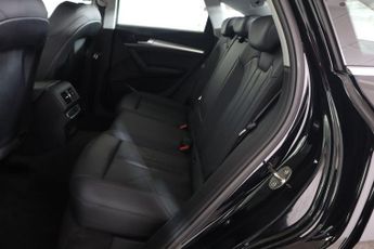 AUDI Q5 2.0 TDI 40 Sport Sportback S Tronic quattro Euro 6 (s/s) 5dr