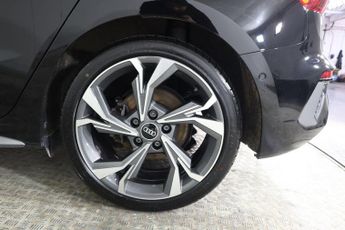 AUDI A3 1.5 TFSI 35 S line Sportback S Tronic Euro 6 (s/s) 5dr