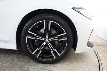 BMW 3 SERIES 2.0 320i M Sport Auto Euro 6 (s/s) 4dr