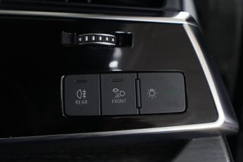 AUDI Q7 3.0 TDI V6 50 Black Edition Tiptronic quattro Euro 6 (s/s) 5dr