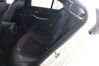 BMW 3 SERIES 2.0 320i M Sport Auto Euro 6 (s/s) 4dr