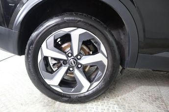 NISSAN QASHQAI 1.3 DIG-T MHEV N-Connecta XTRON Euro 6 (s/s) 5dr