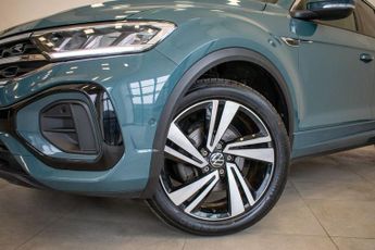 VOLKSWAGEN T-ROC 1.5 TSI R-Line SUV 5dr Petrol DSG Euro 6 (s/s) (150 ps)